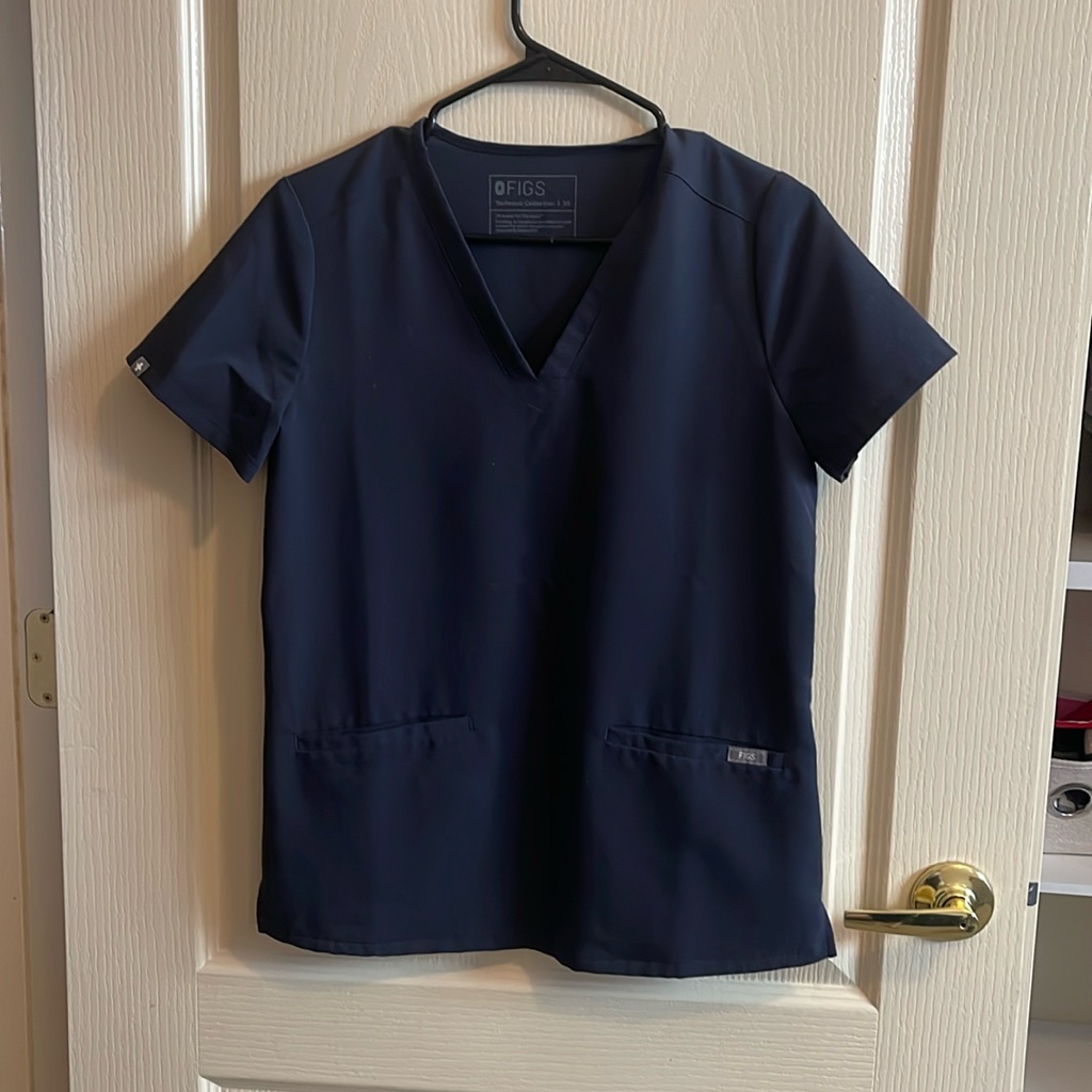 Fig Quiet Navy Scrub Set
